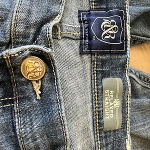 Men’s Rock and Republic jeans - Relaxed Straight fit - 38X32